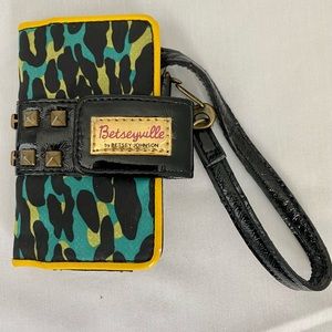 Betsey Johnson ID business card case Wristlet